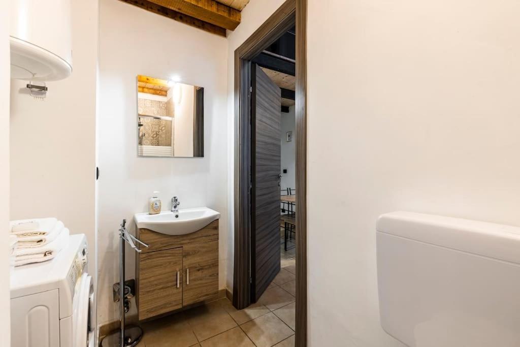 Casa Surf Loft A 3 Minuti Dal Centro Di Torino Apartment Exterior photo